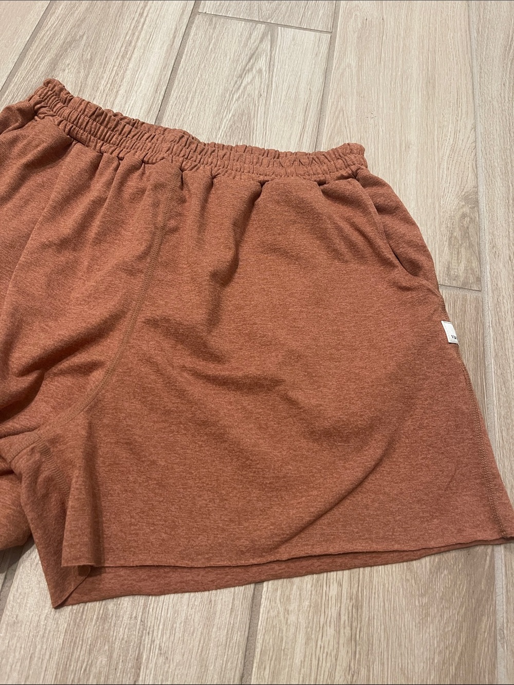 Vuori Boyfriend Dreamknit Mid Rise Lounge Shorts 3.5” Palo Santo Sz S VW3007 - Picture 4 of 11
